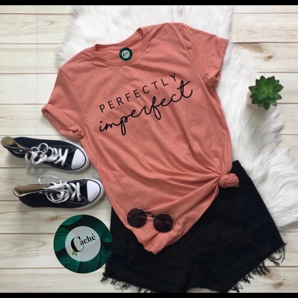Shirts 🤎 - Picture 5 of 6